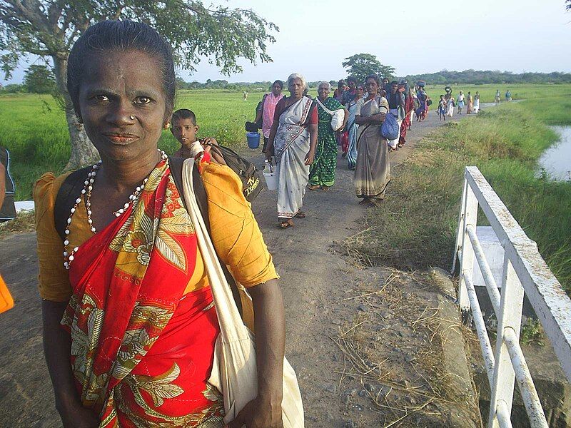 File:Muttur padayatra.jpg