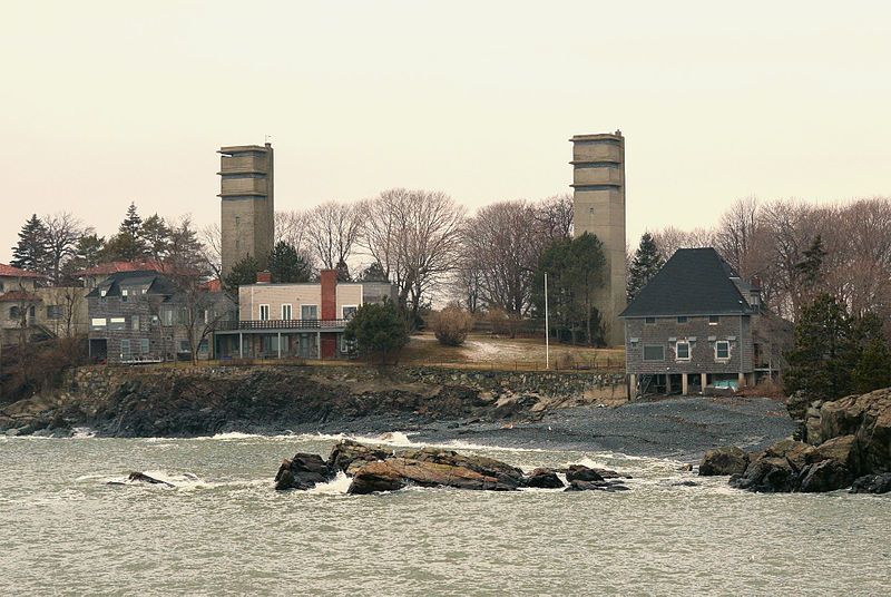 File:Nahant-Twin-Towers.jpg