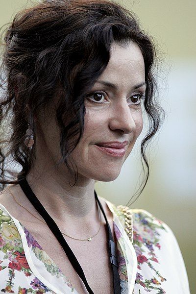 File:Tina Arena 2013.jpg