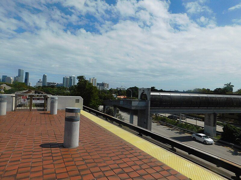 File:Vizcaya Station.jpg