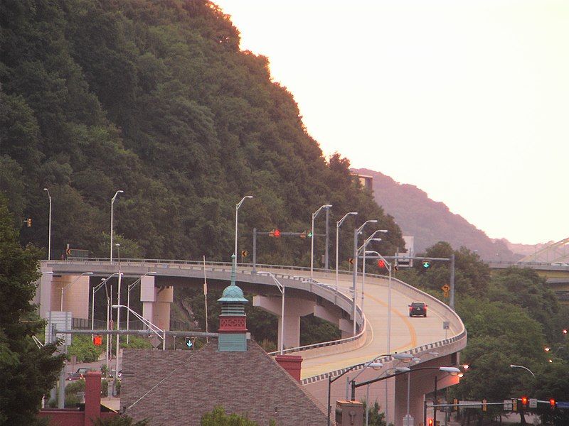 File:WabashTunnel030.jpg