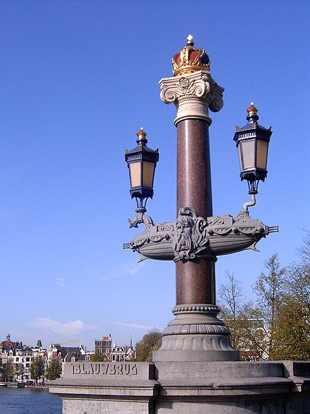 File:Blauwbrug333.jpg