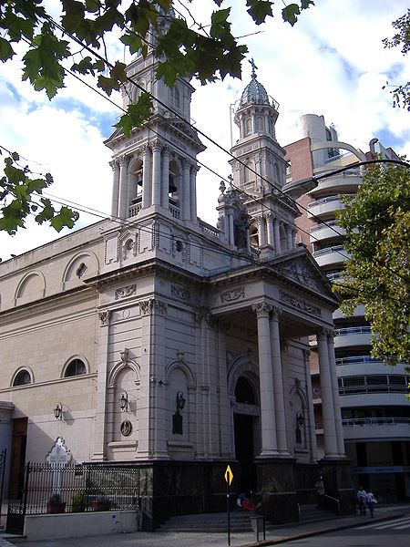 File:Catedral Rosario 4.jpg