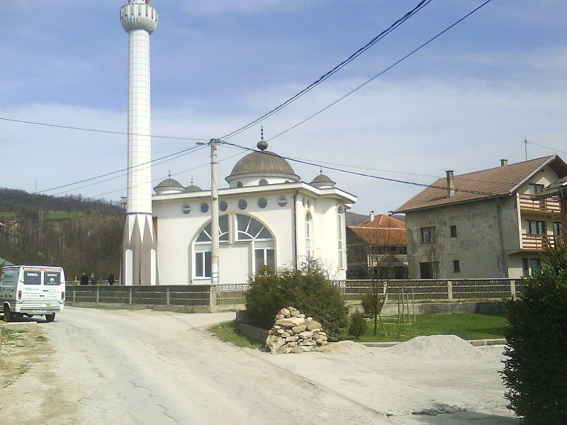 File:Džamija-Šantići09282.JPG