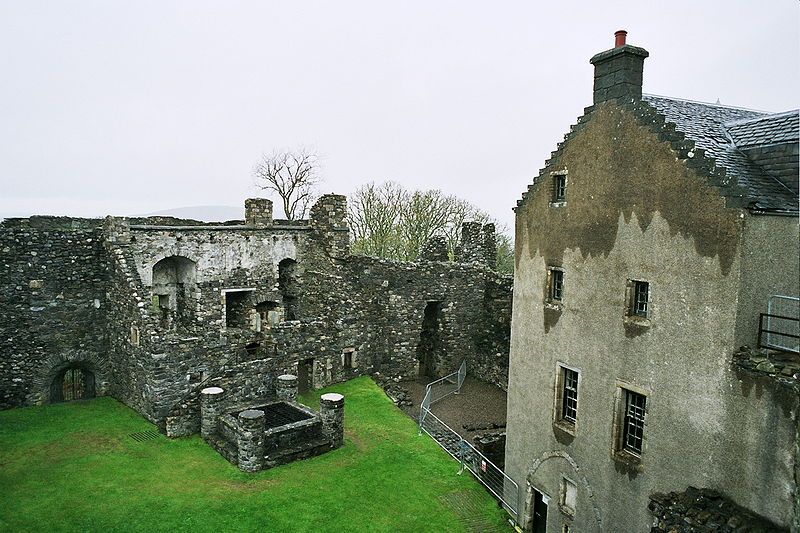 File:Dunstaffnage03.jpg