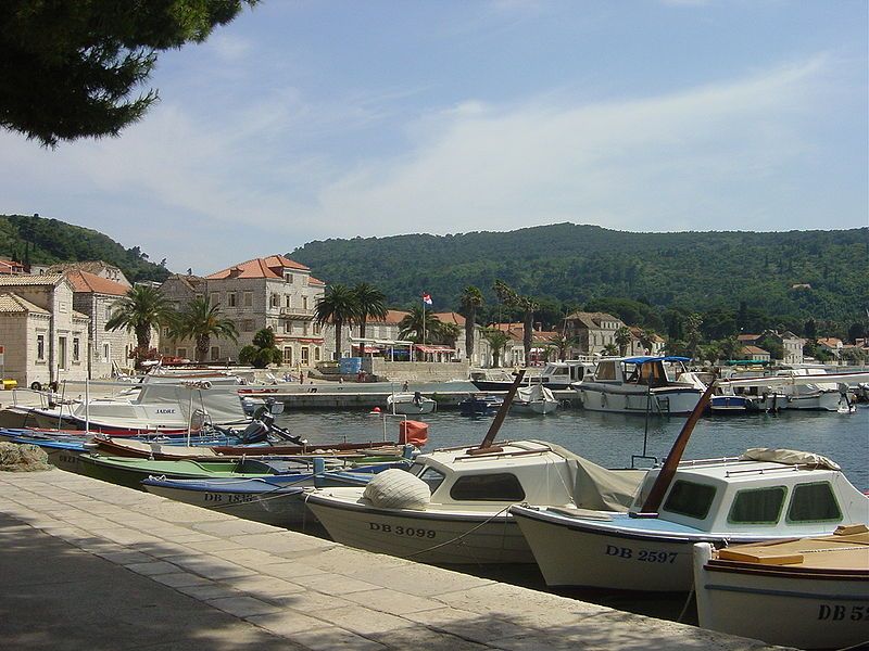 File:Harbour Lopud.JPG