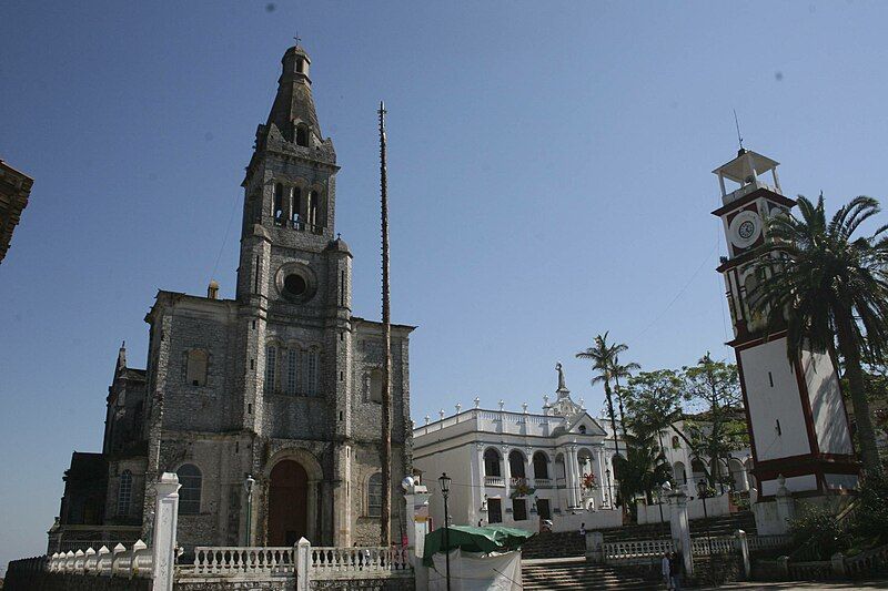 File:Iglesia Cuetzalán Puebla.jpg