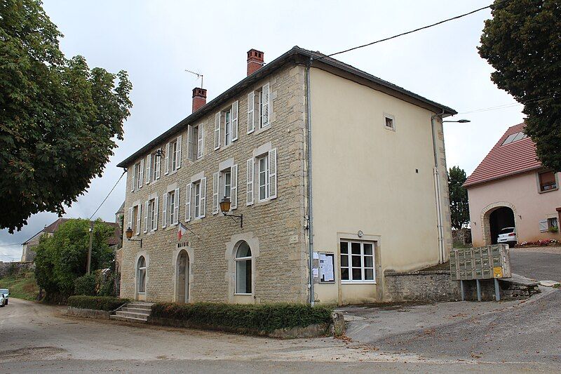 File:Mairie Fied 1.jpg