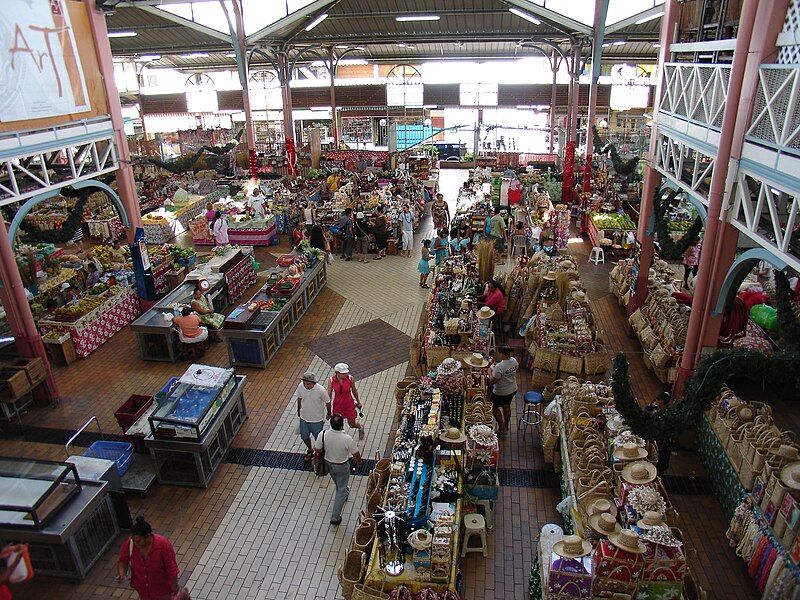 File:Marché Papeete2.jpg