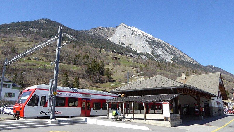 File:Orsières railway station.jpg