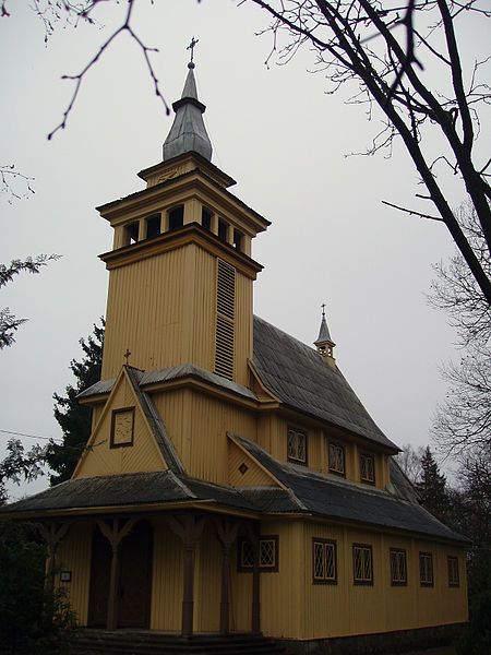 File:Pavilnys church.JPG