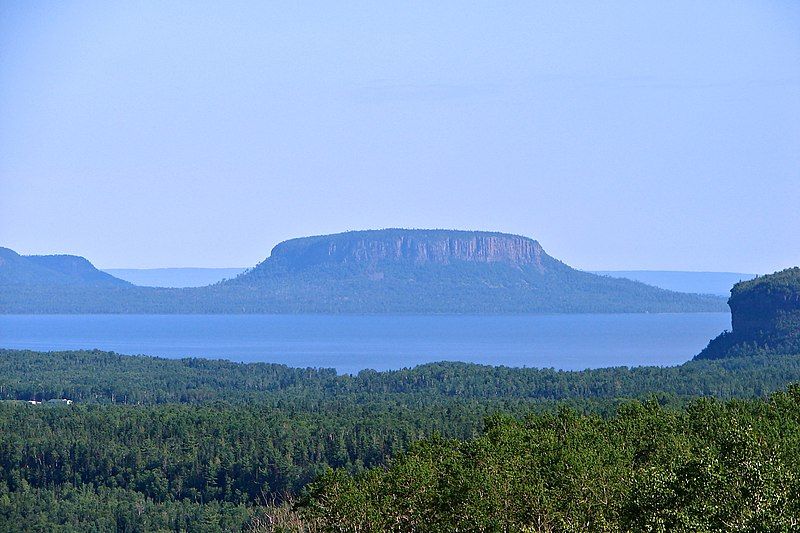 File:Pie Island 1.jpg