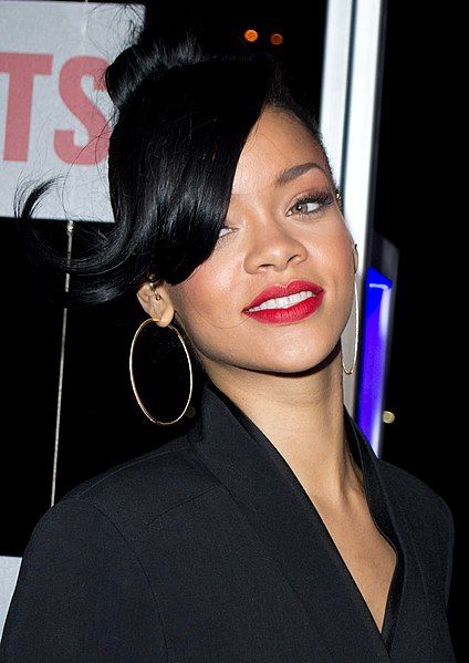 File:Rihanna 2012 (Cropped).jpg