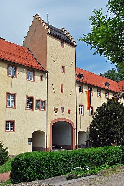 File:Schloss Wolfach.jpg