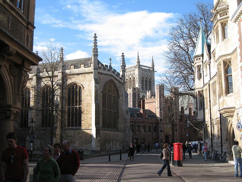 File:Trinity Street, Cambridge.jpg