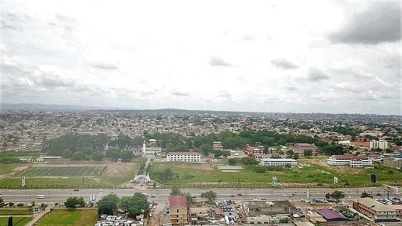 File:Accra Academy Compound.jpg