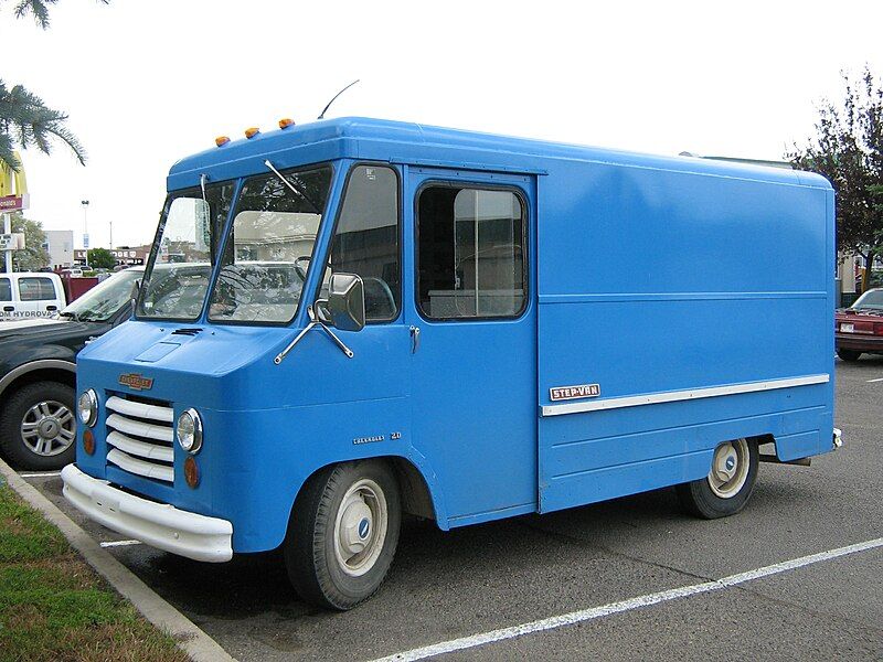 File:Chevrolet20step-van.jpg