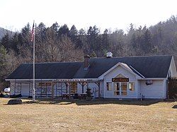 Restaurant and post office in Cuttingsville