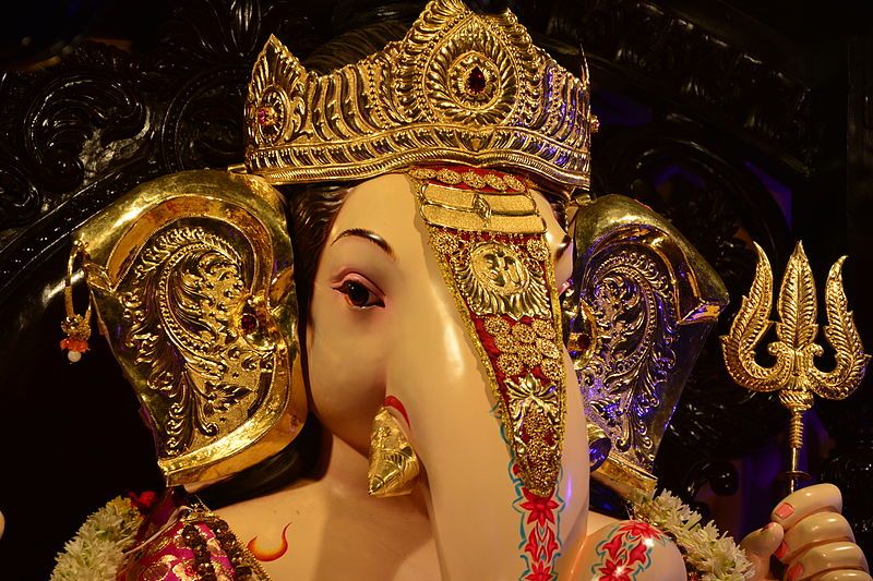 File:Ganpati at Pune.JPG