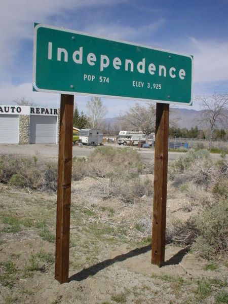 File:Independence California.JPG