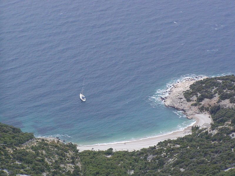 File:Lubenice beach.JPG