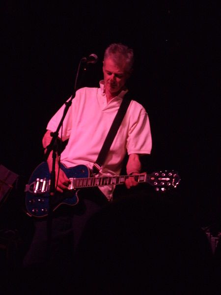 File:Peter Hammill Melkweg.jpg