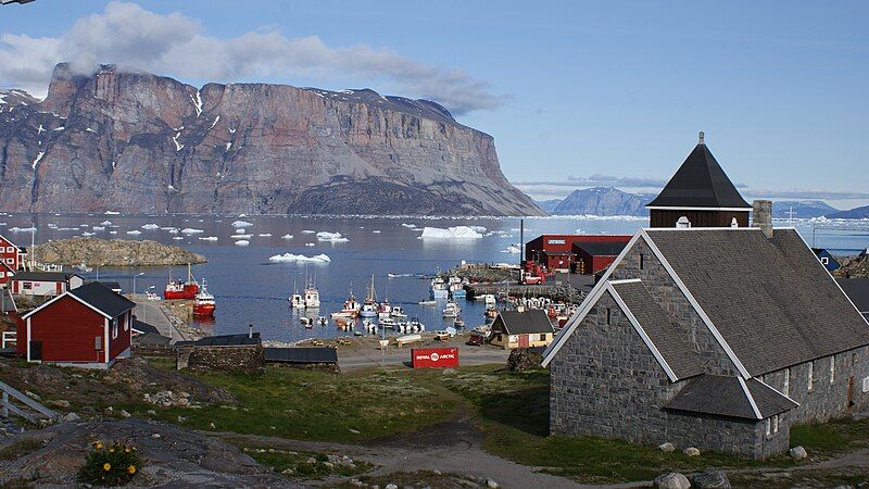 File:Uummannaq-Salliaruseq.jpg