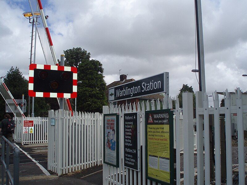 File:Warblington railway station.jpg