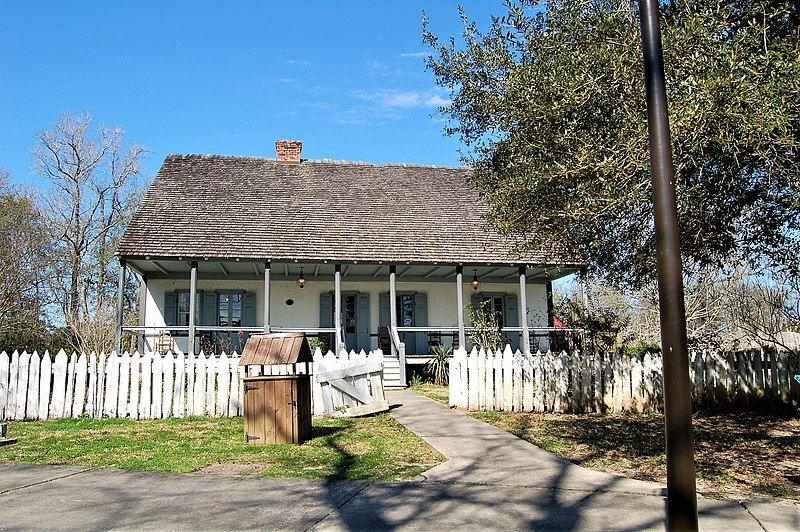 File:Armand Broussard House.jpg