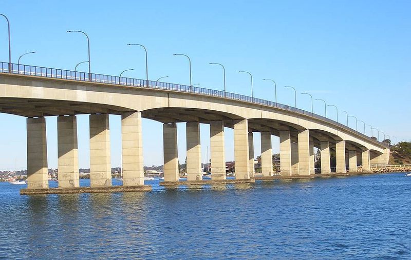 File:Captain Cook Bridge3.JPG