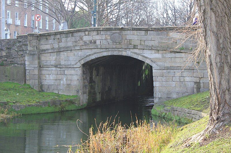 File:GrandCanal-4-McKennyBridge.JPG