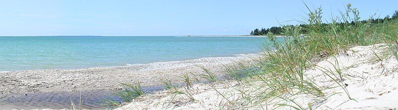 File:Iron-Ore-Bay-Beaver-Island.jpg