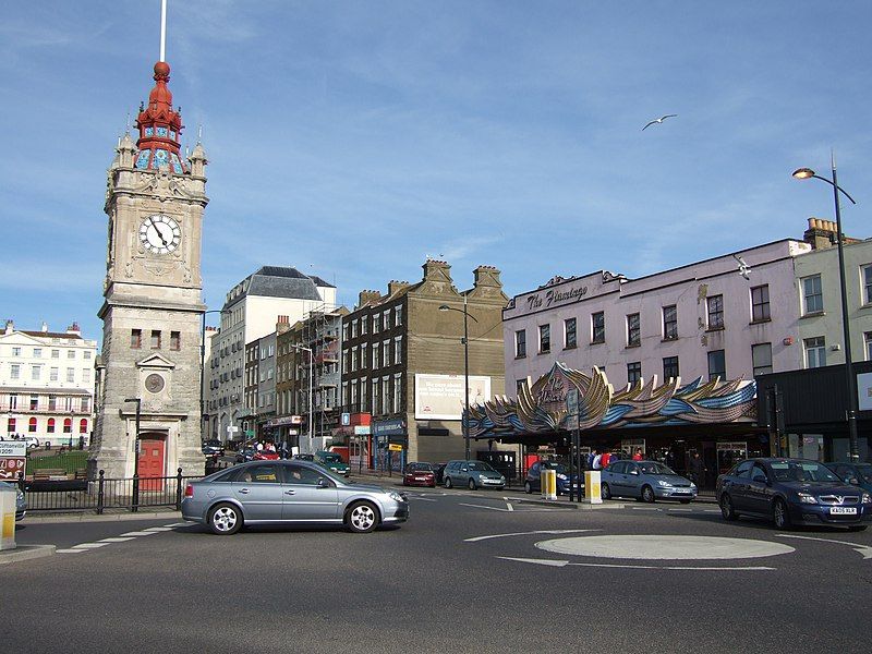 File:Margate, Kent, England-10April2010.jpg