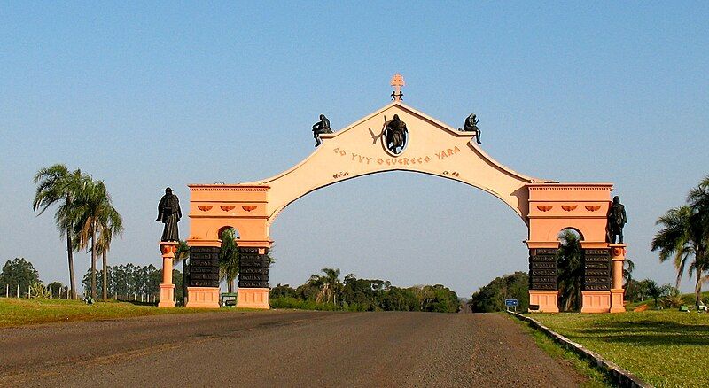 File:Portal ruinas.JPG