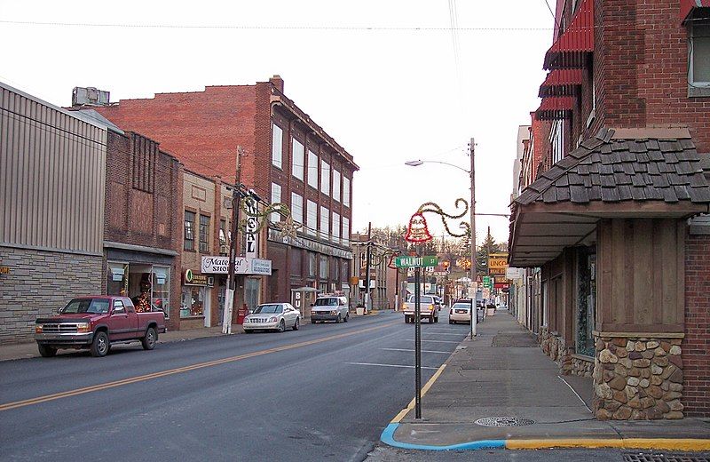 File:Shinnston West Virginia.jpg