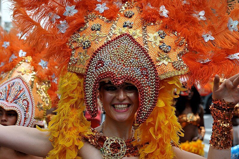 File:Zomercarnaval 2012 (7667603940).jpg