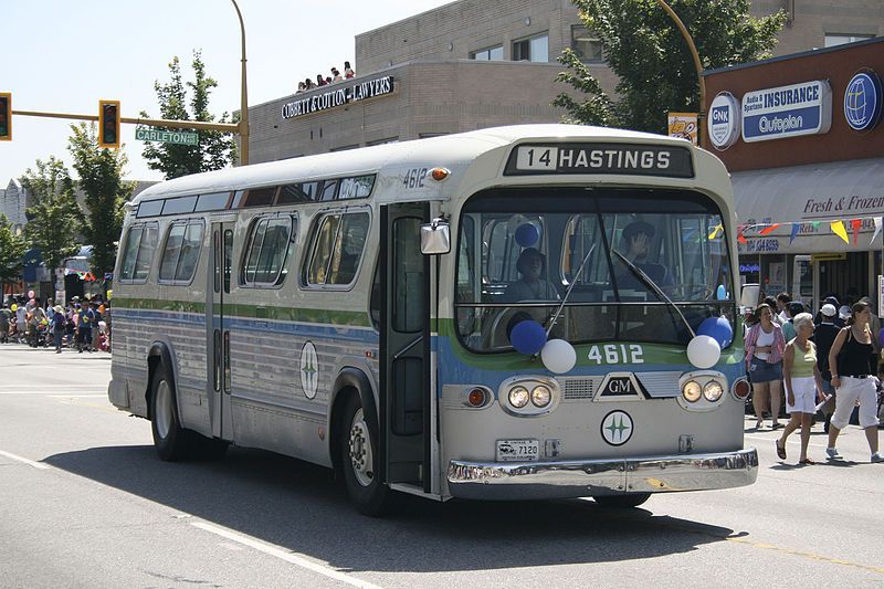 File:1964 GMC TDH-4519.jpg