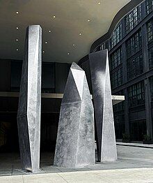 steel outdoor sculpture by Tobi Kahn