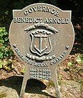 Governor Arnold grave medallion