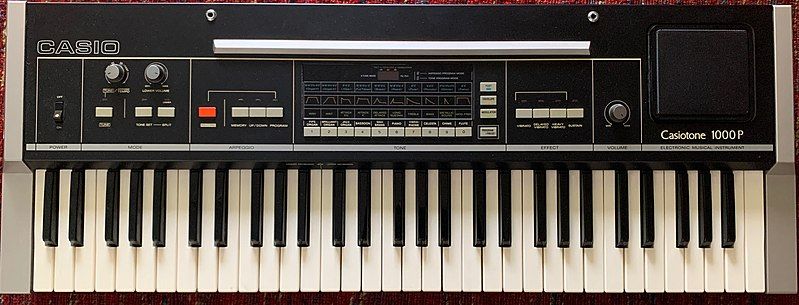 File:Casiotone 1000p (1982).jpg