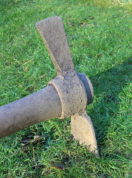 File:Cutter mattock.jpg