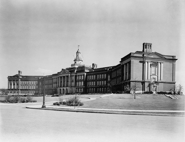 File:DuPont HS PWA.jpg