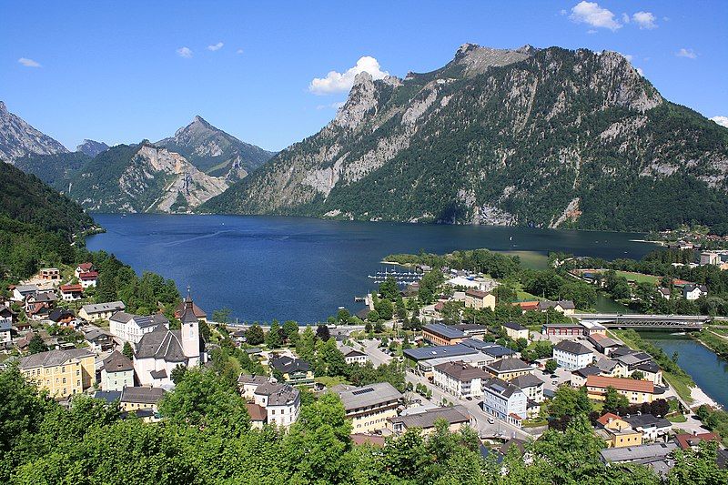 File:Ebensee am Traunsee.jpg