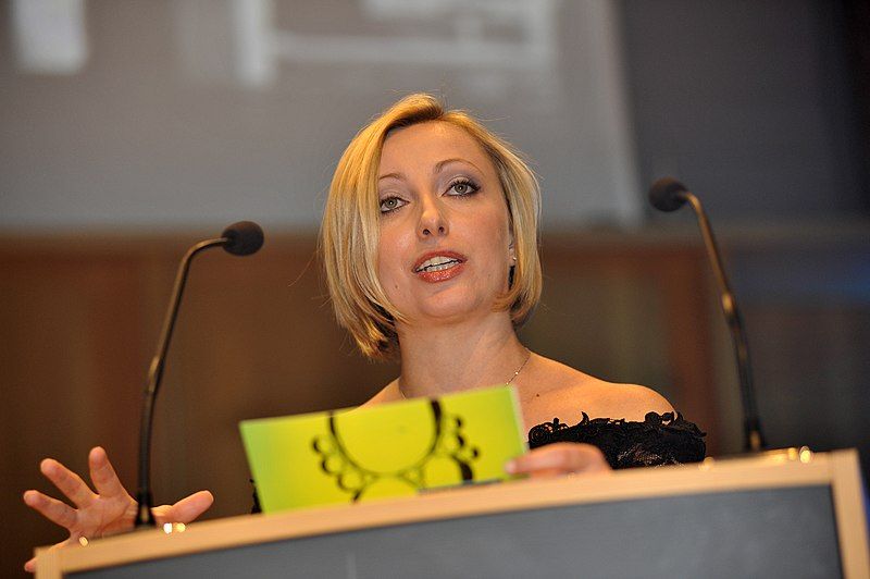 File:Francine Lacqua.jpg