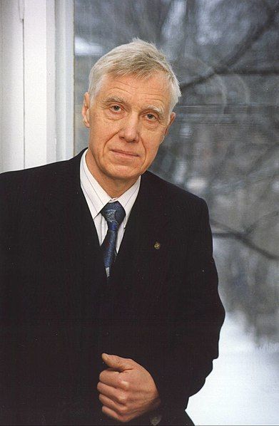 File:Jüri Pertmann 1990ndad.jpeg