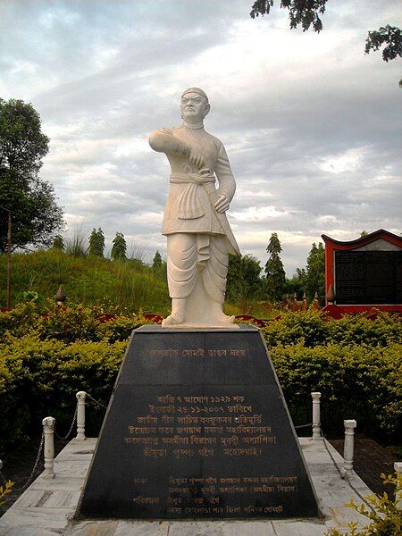 File:Lachit Barphukan's maidam2.JPG