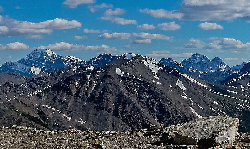 File:Marmot Mountain.jpg