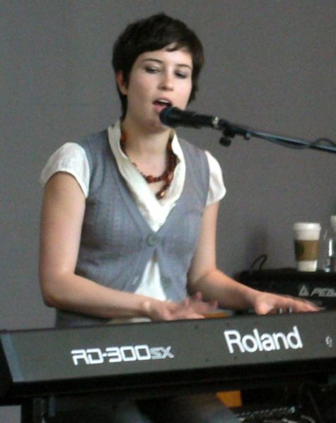 File:MissyHiggins2005.jpg