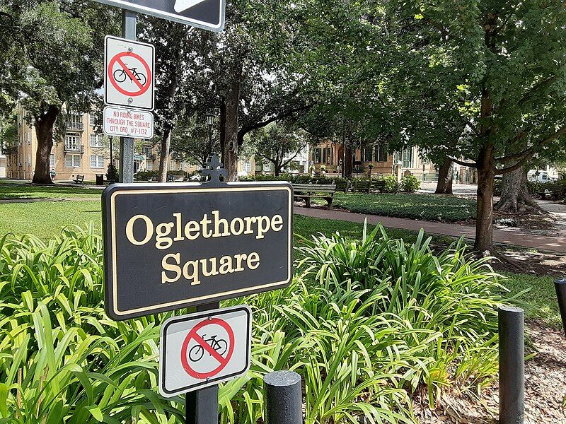 File:Oglethorpe square.jpg