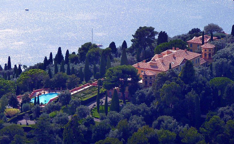 File:Villa Leopolda Villefranche-sur-Mer.JPG